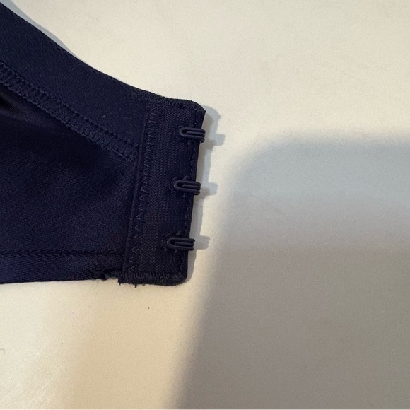 SOMA Enhancing Shape Full Coverage Bra, 38D
Navy Blue, excellent condition - Picture 7 of 12